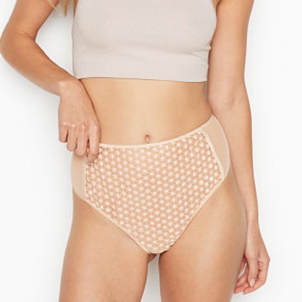 Victoria’s Secret Luxe Lingerie High Waist Thong Panty Champagne Medium New